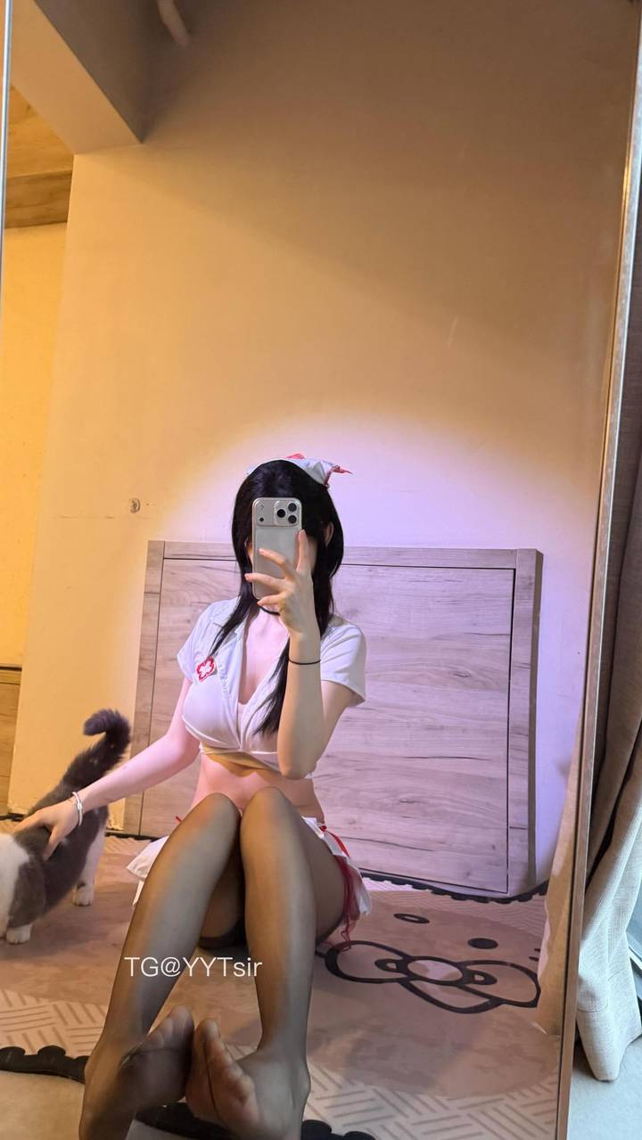 雪顶 | 2026-05-13_1照片 第1张