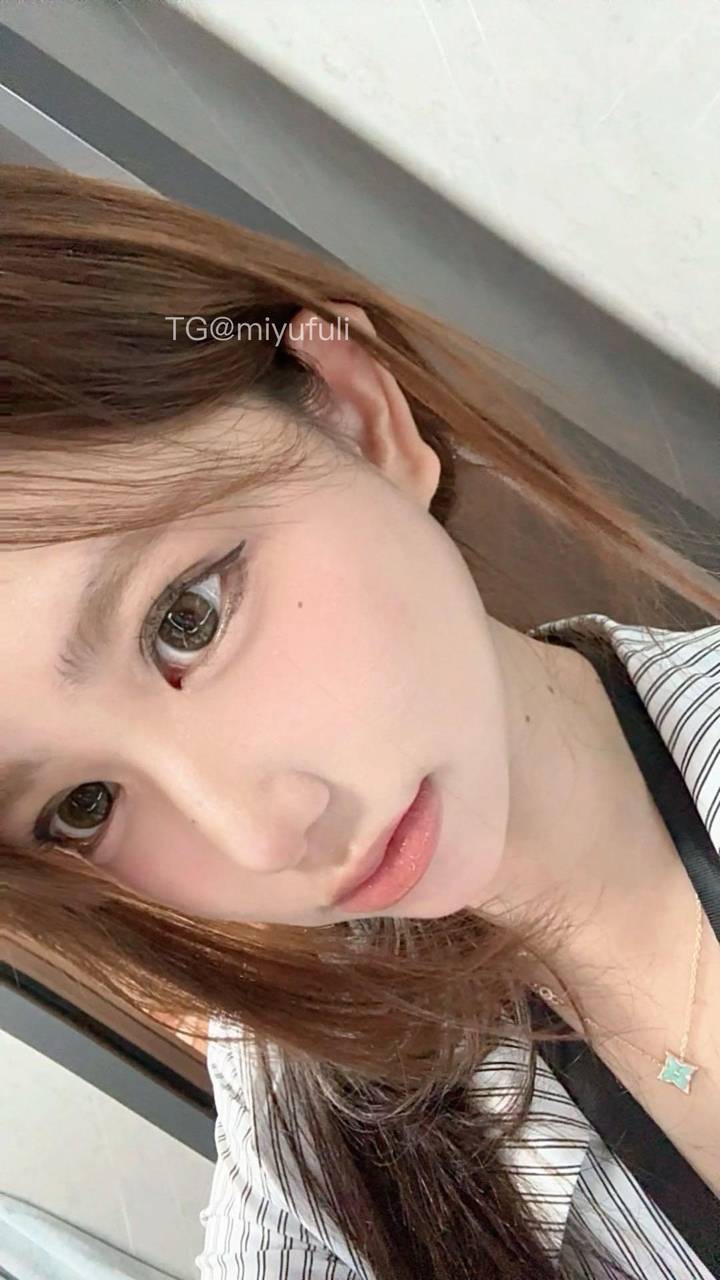 宥子柚 | 2026-05-13_1照片 | 竹色溪下绿