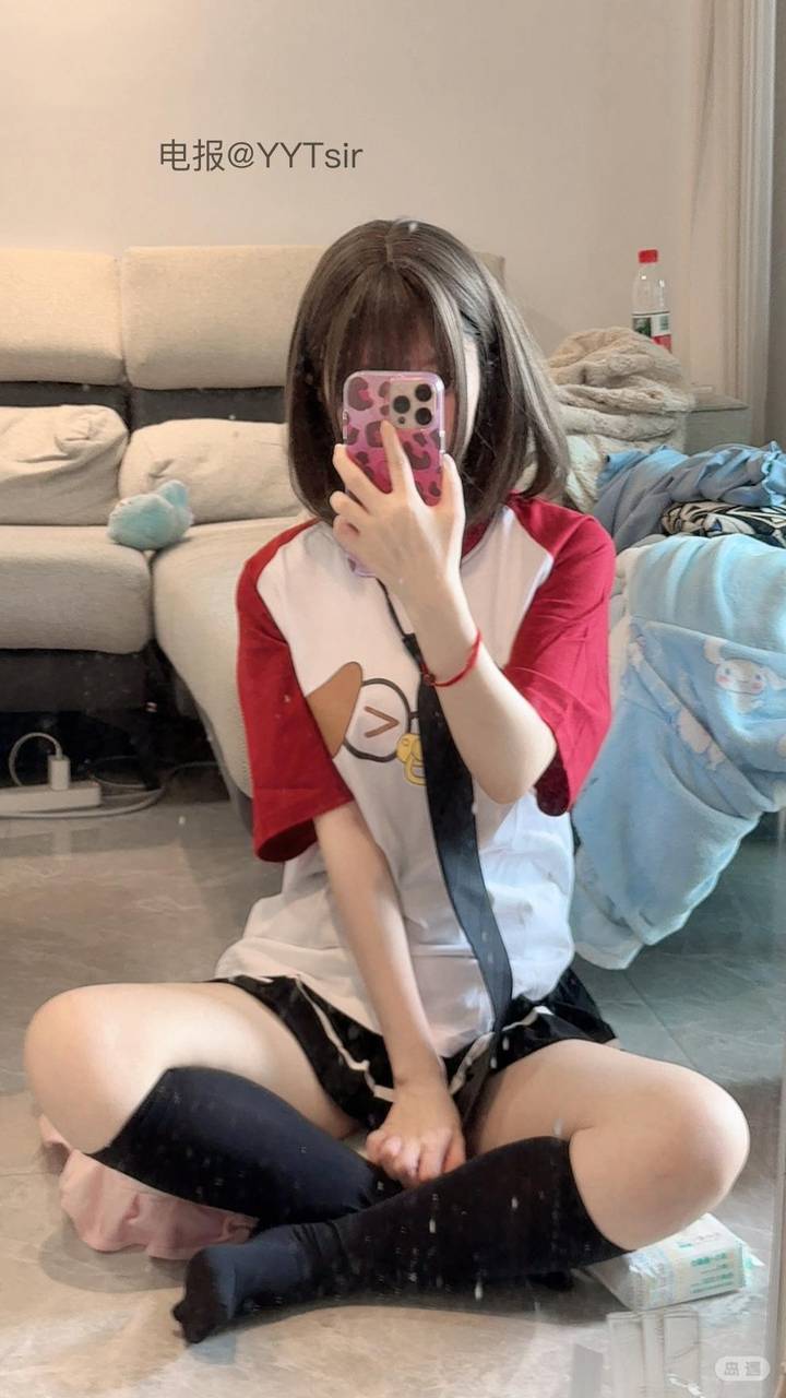 妃妃酱 | 2026-05-14照片 第12张