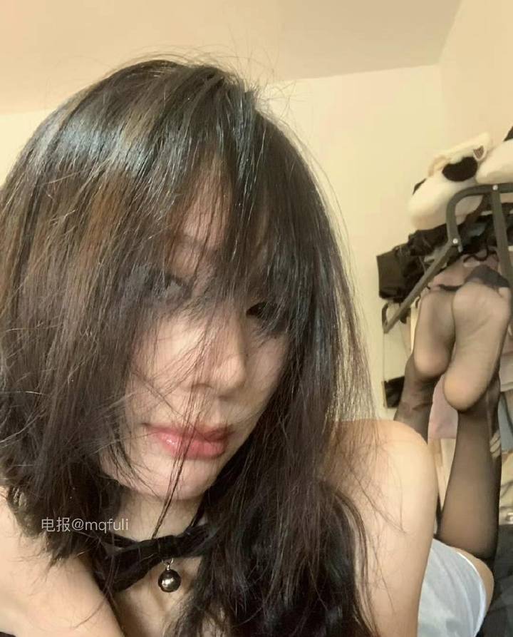 56岁后妈 | 2026-05-18照片 贫居往往无烟火 第2张