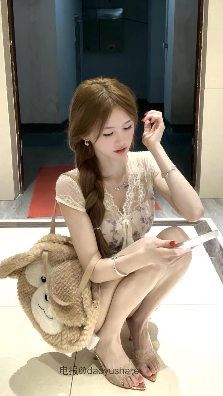 笨蛋美女 | 2026-05-14照片 | 昔我往矣