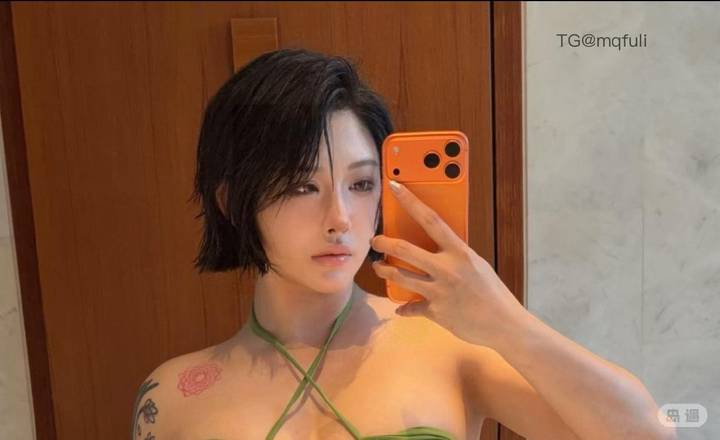 syxhitomi宋昱欣Hitomi | 2026-05-16照片 绿竹含新粉 宋昱欣Hitomi 第1张