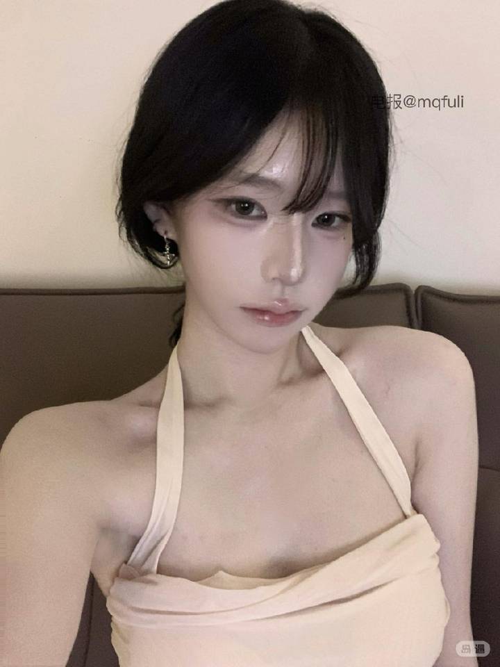 看不惯我那你告老师吧 | 2026-05-18_2照片 | 两岸人家微雨后