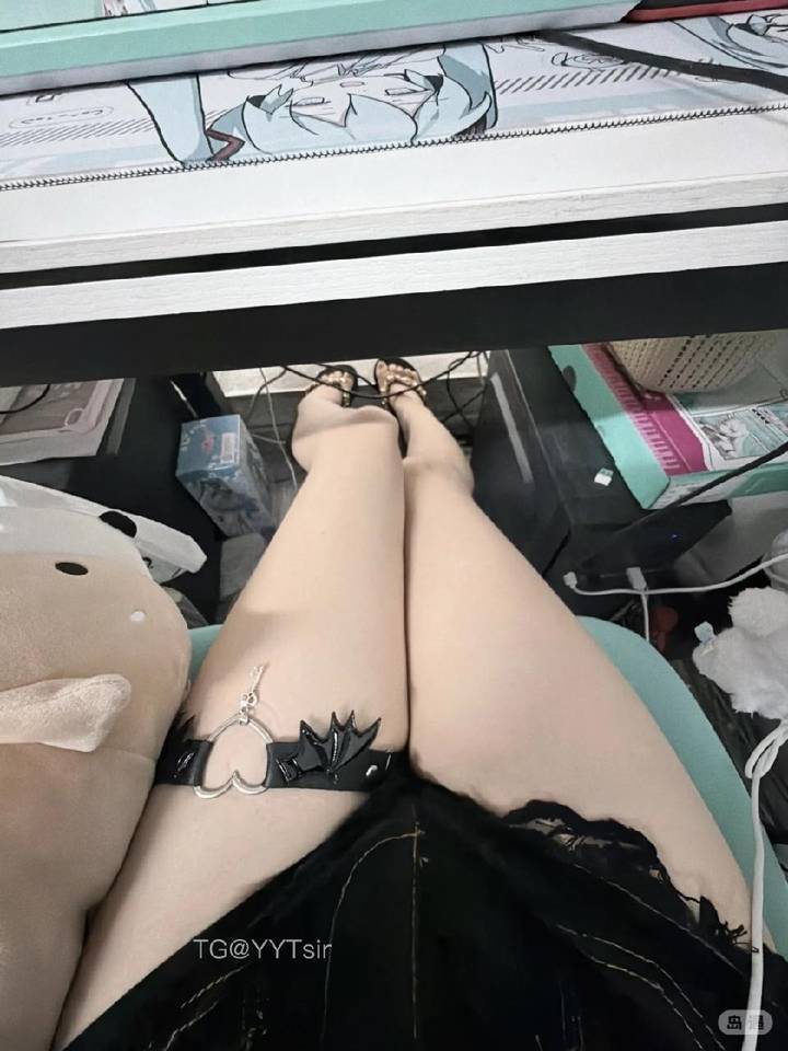 蜜薯 | 2026-05-18照片 | 已是黄昏独自愁