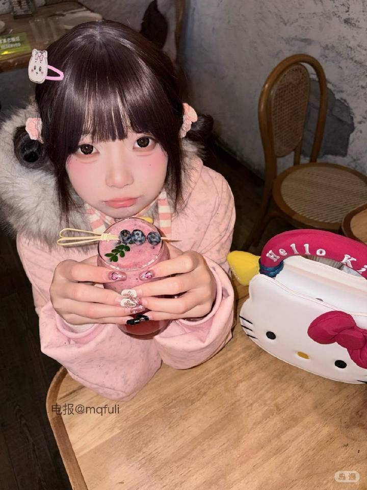 呆呆鱼 | 2026-05-18照片 | 风急桃花也似愁