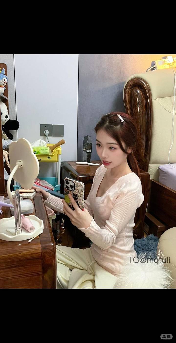 kk你莓柿叭 | 2026-05-20照片 知有儿童挑促织 第1张