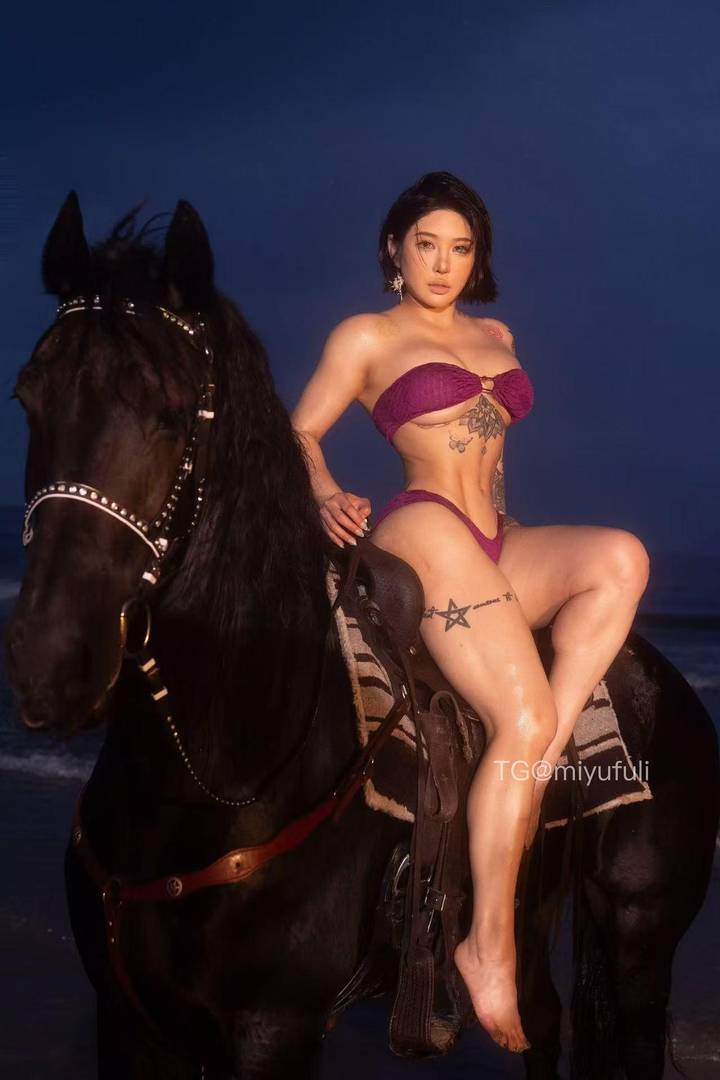 syxhitomi宋昱欣Hitomi | 2026-05-22照片 不是暗尘明月 宋昱欣Hitomi 第2张