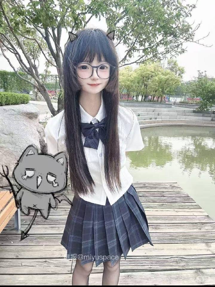 喵喵曼 | 2026-05-23照片 | 忆与君别年