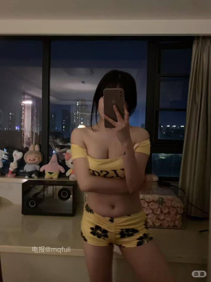张洛洛 | 2026-05-28照片 今宵绝胜无人共 第2张
