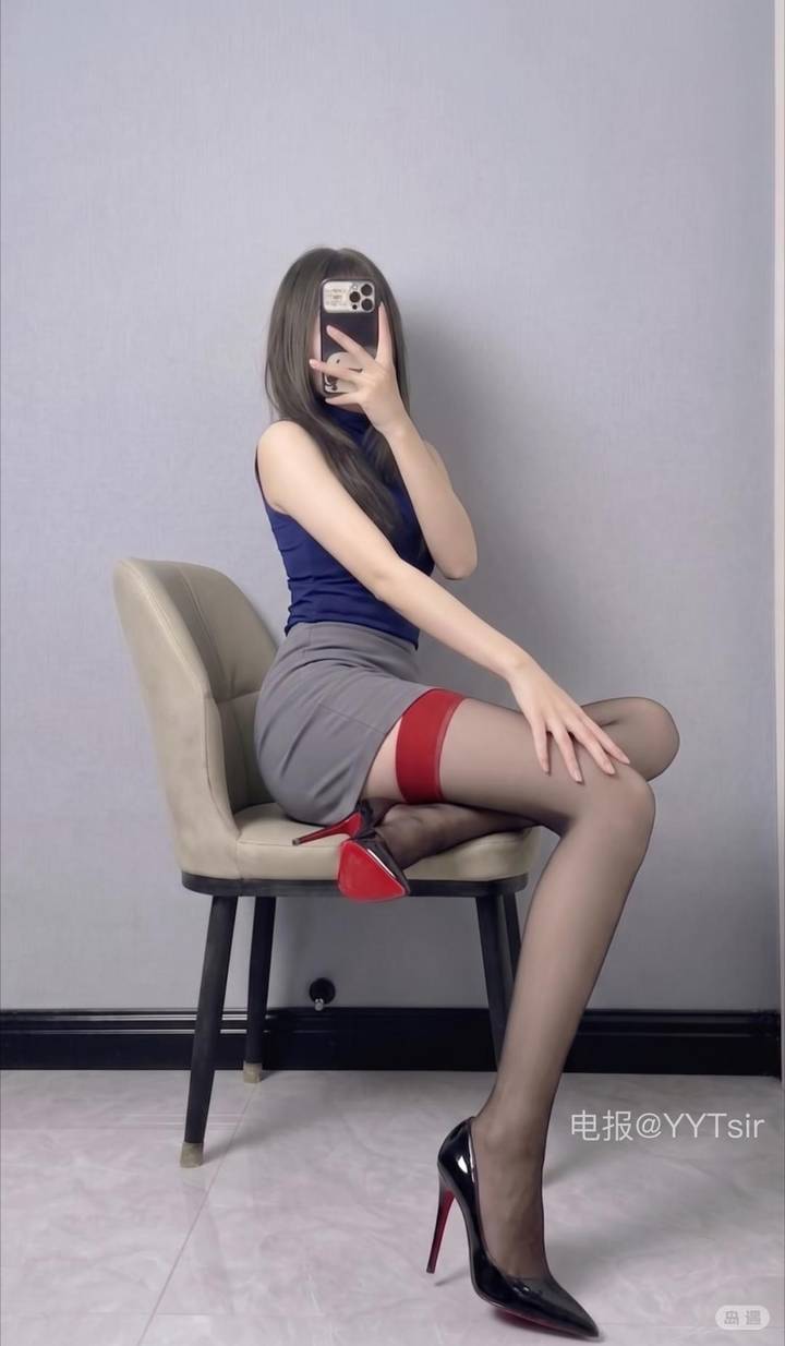 小奈芙 | 2026-05-31照片 明朝且做莫思量 第1张