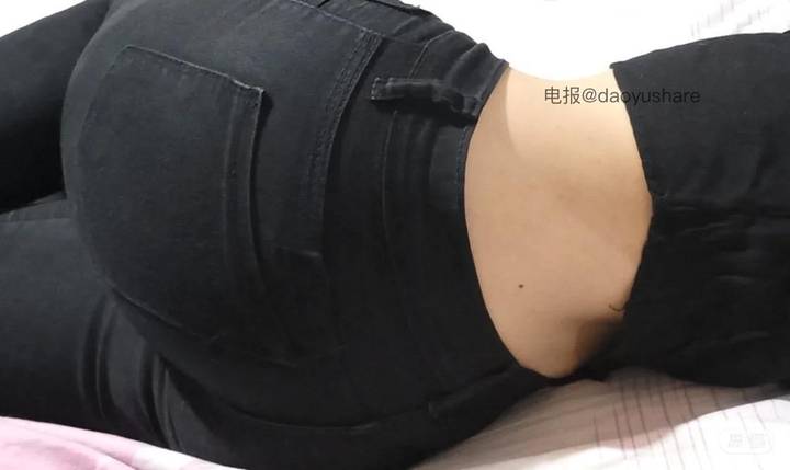 露露吃饱了 | 2026-06-09照片 | 千磨万击还坚劲