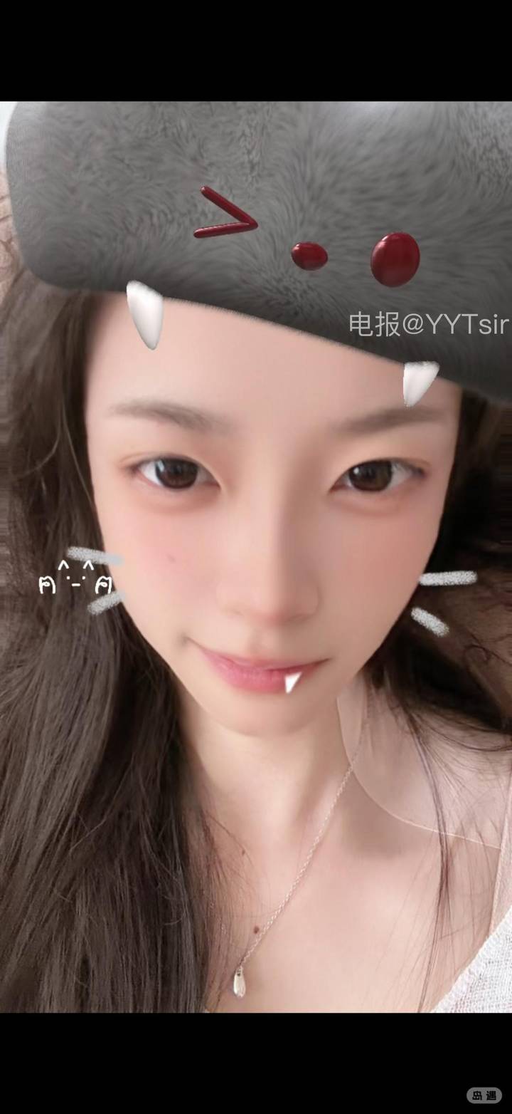 凤梨腿不长 | 2026-06-04照片 云收雨过波添 第2张