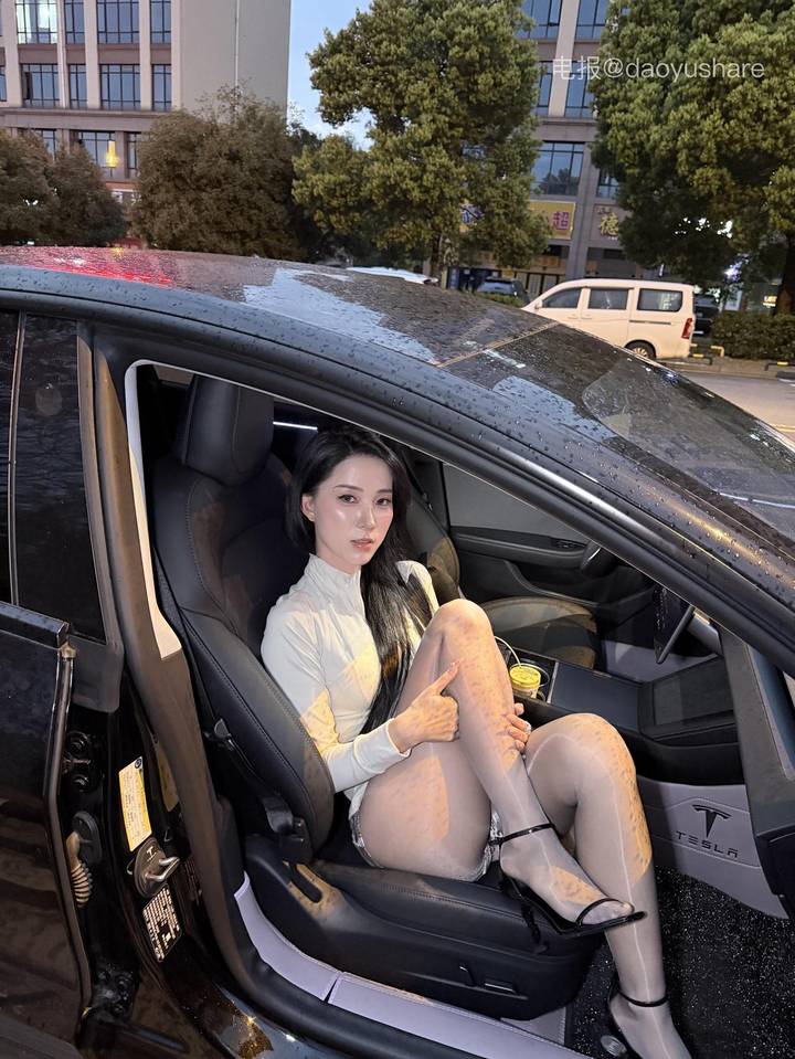 刑具 | 2026-06-04照片 惟有绿荷红菡萏 第5张