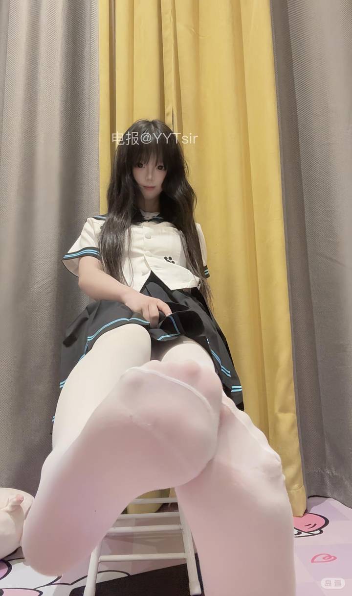 被被很香 | 2026-06-04照片 第3张