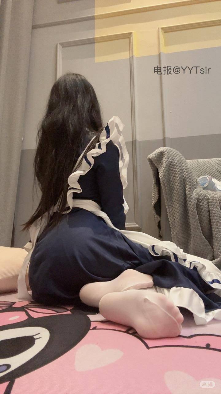 被被很香 | 2026-06-09照片 | 仓禀无宿储