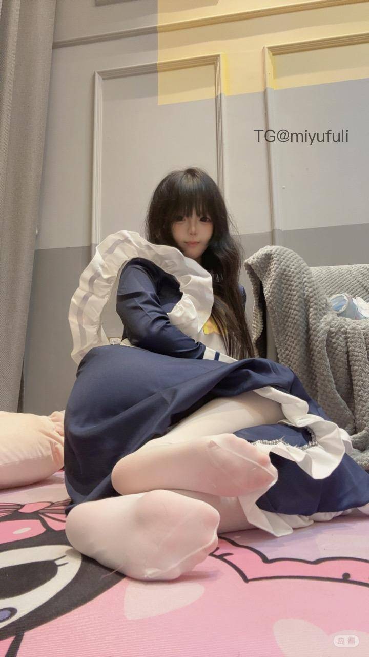 被被很香 | 2026-06-09照片 | 仓禀无宿储