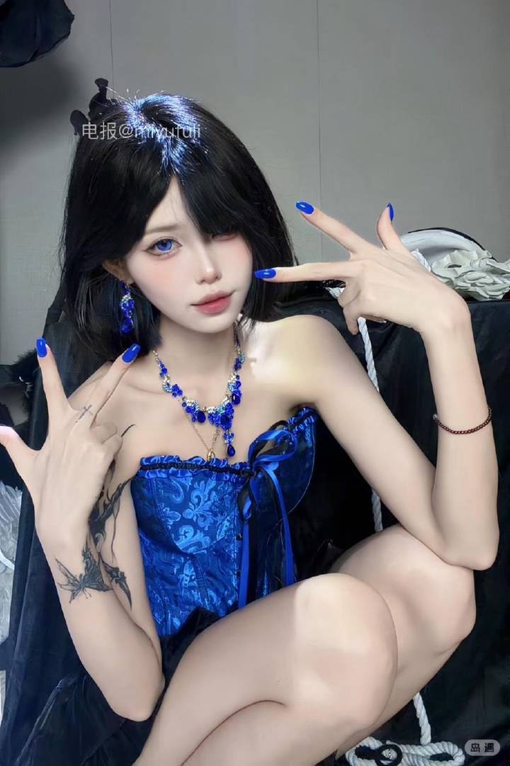 小哭包不哭 | 2026-06-12照片 南国有佳人 第2张