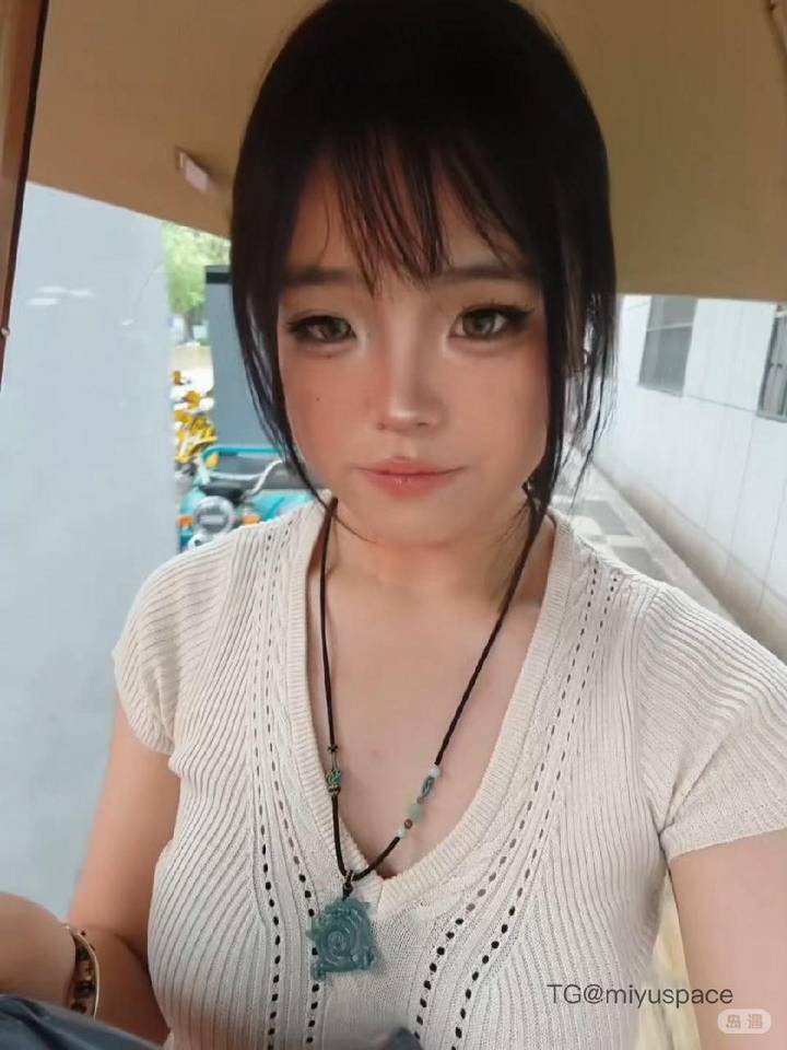 11酱 | 2026-06-12照片 | 当年万里觅封侯