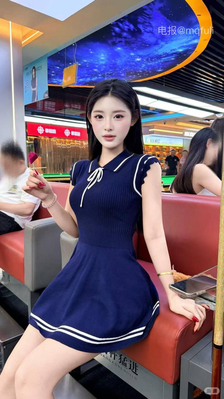 草莓熊啵啵 | 2026-06-12照片 借与门前磐石坐 第3张