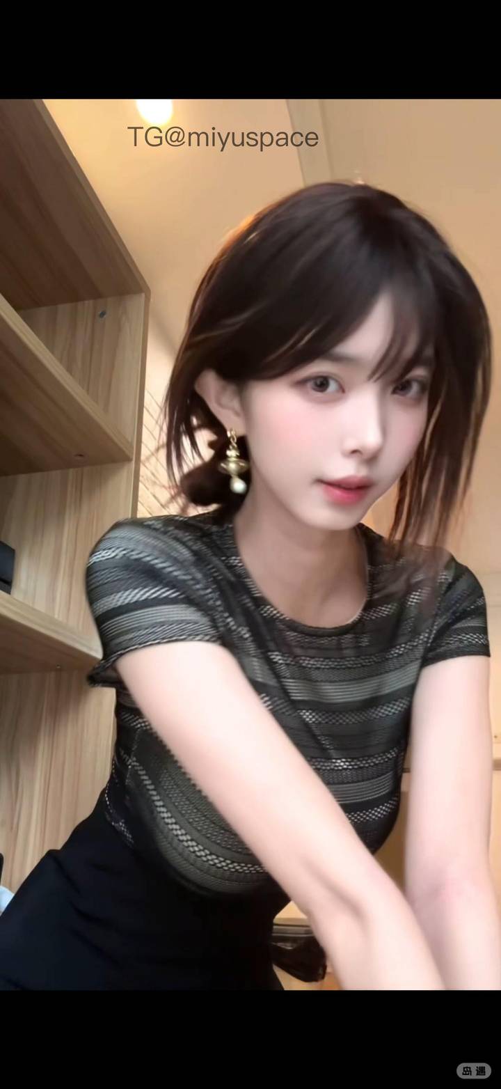 巧克力妈妈 | 2026-06-15照片 望望不见君 第1张