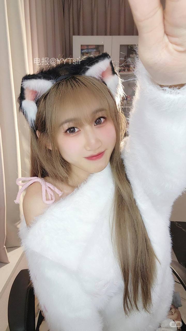 雪蟹蟹蟹 | 2026-06-18照片 会当凌绝顶 第2张