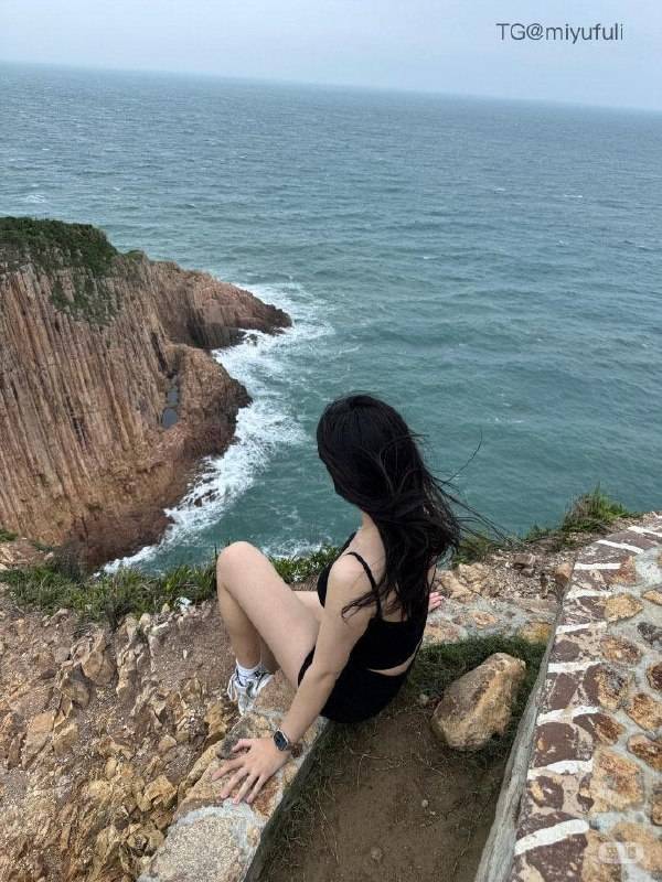 泡澡的银渐层 | 2026-06-18_1照片 卧看满天云不动 第15张