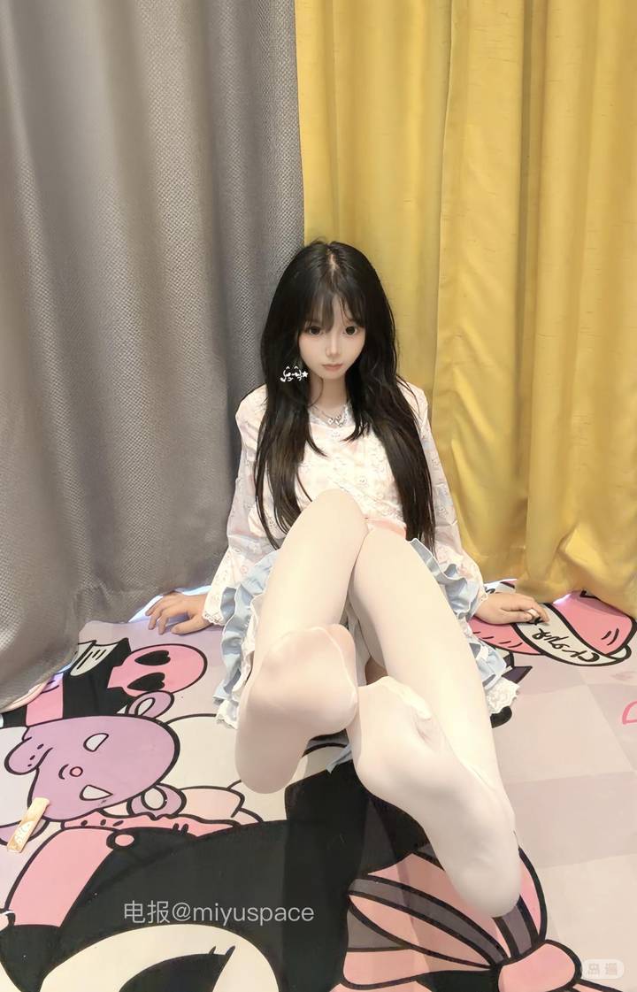 被被很香 | 2026-06-18照片 京国多年情尽改 第6张