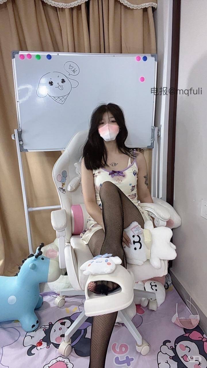 喵喵喜欢狗 | 2026-06-20照片 新妆宜面下朱楼 第8张