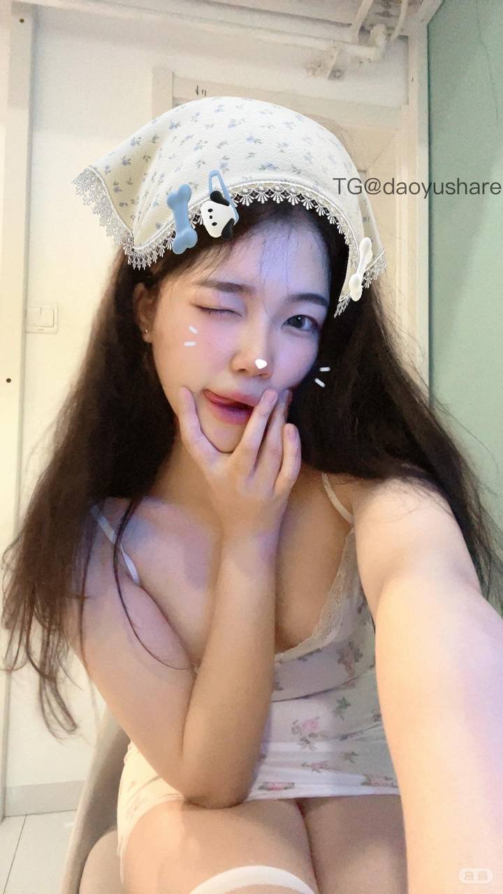 泡澡的银渐层 | 2026-06-20照片 长记曾携手处 第6张