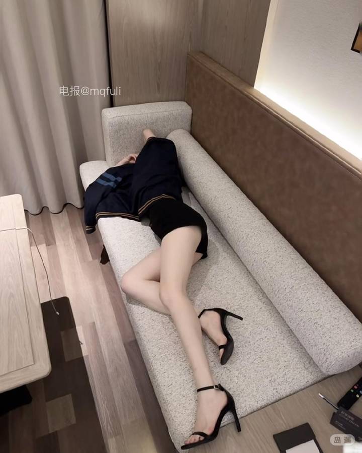 小甜酱 | 2026-06-20_11照片 无人知此意 第20张