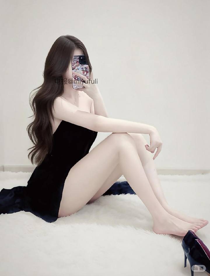 小甜酱 | 2026-06-20_16照片 | 小娃撑小艇