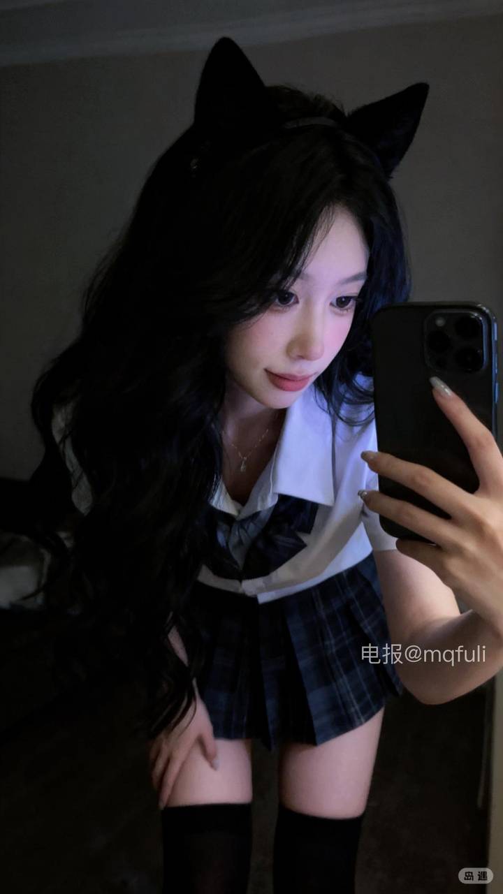 奇怪 | 2026-06-20_1照片 何夜无月 第28张