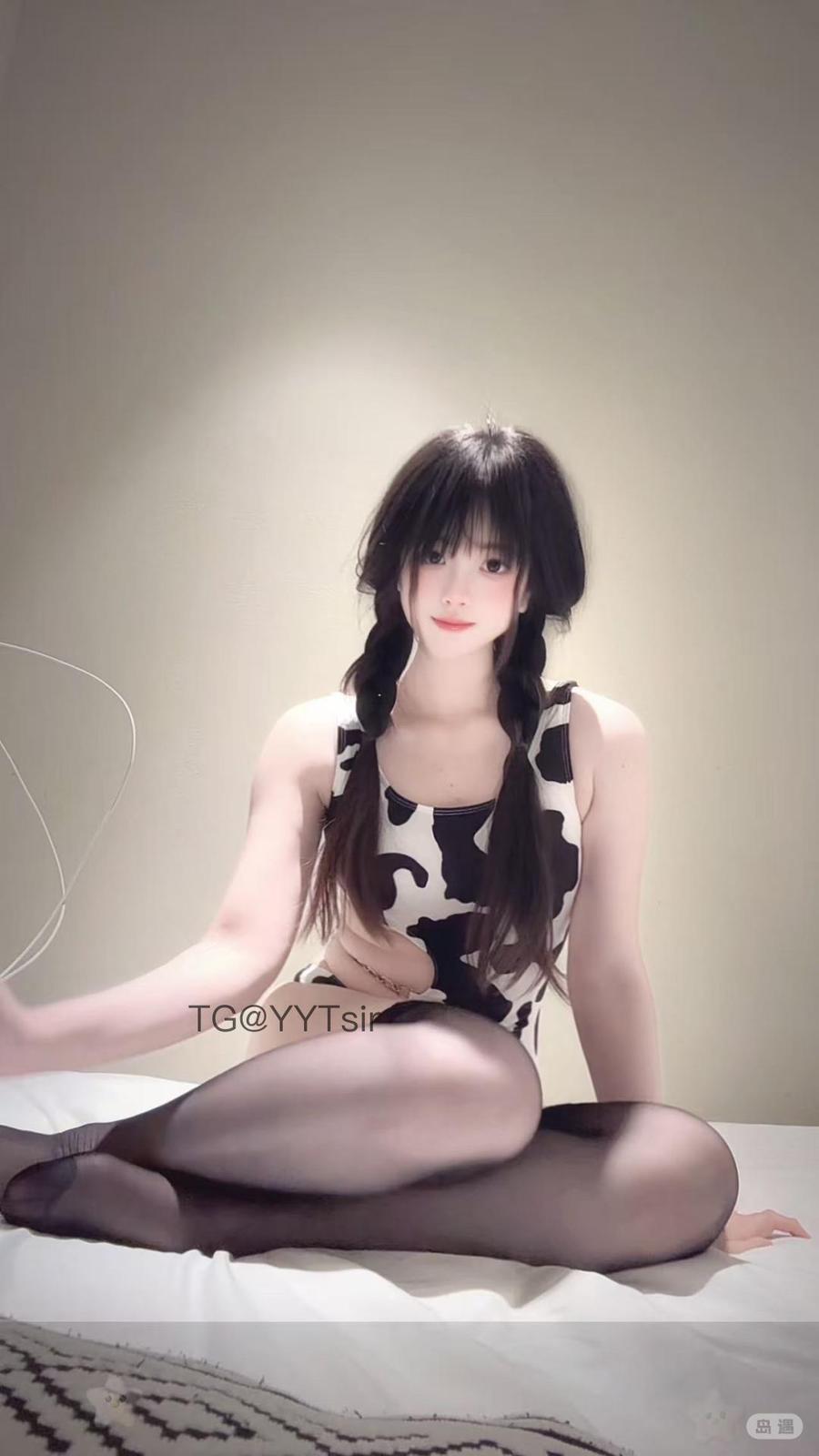 睡觉爱转圈