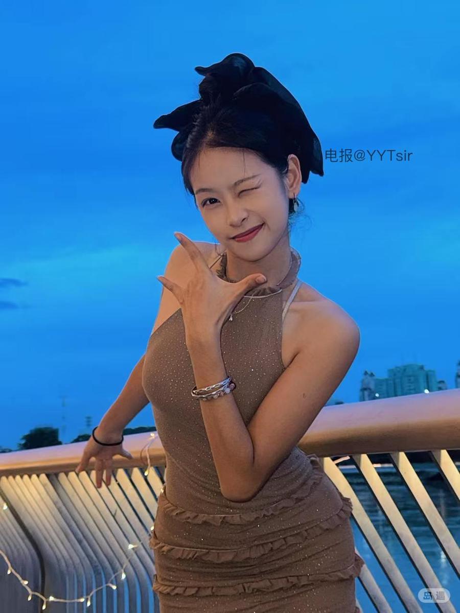 凤梨腿不长