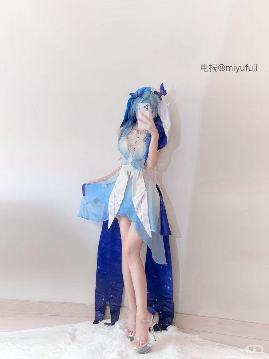 椰椰小意 | 2026-06-30 图片 📸 | 直到看见她和别人恋爱的模样
