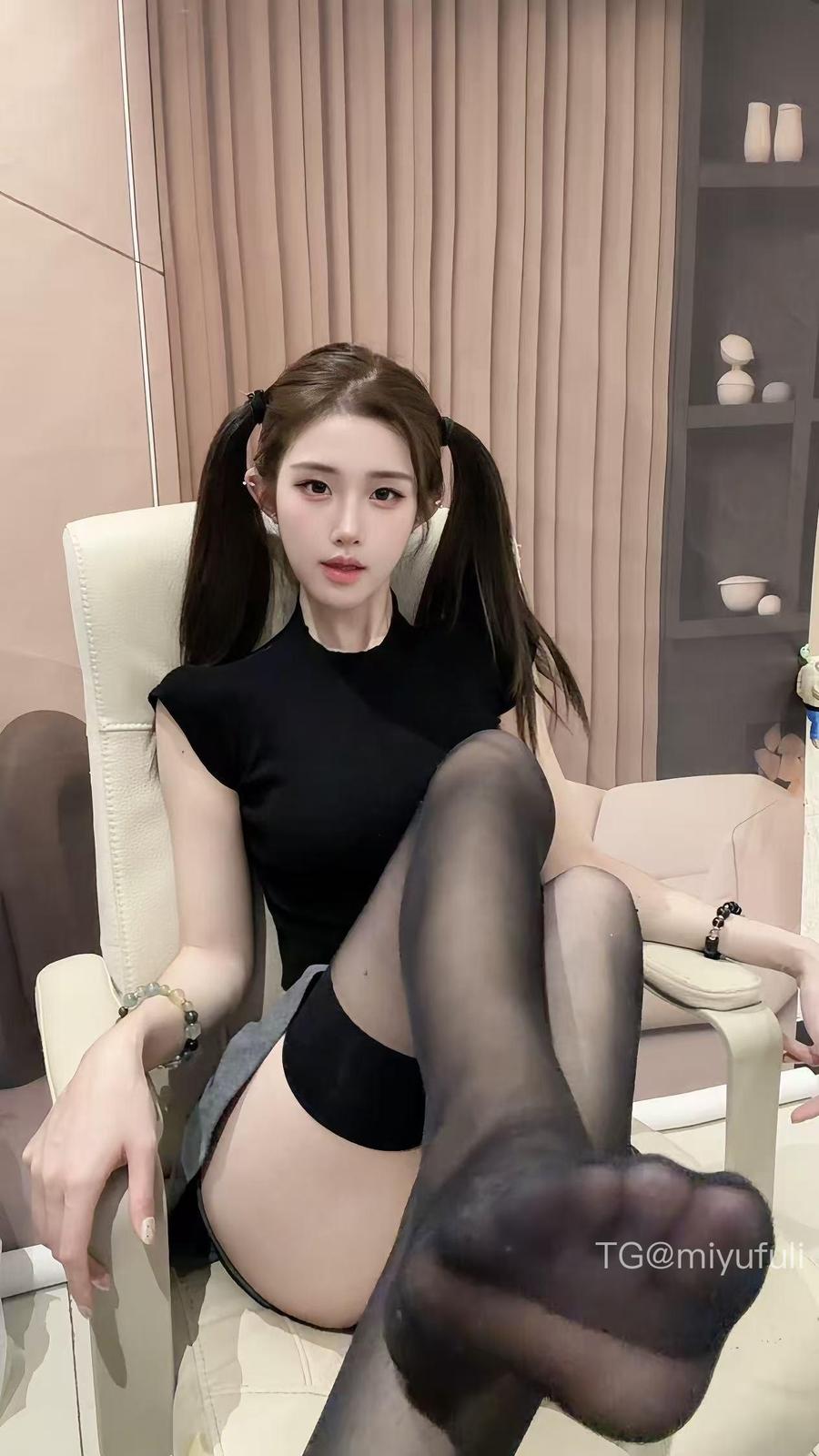 蛇巳