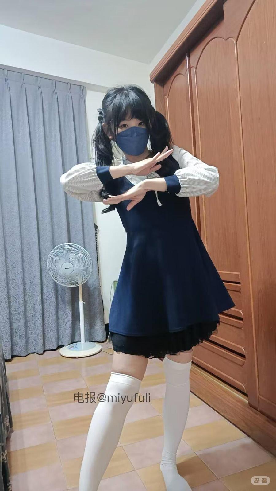 4姐小羊 | 2026-07-02 图片 📸 | 喜欢你，大概就是听见你的名字