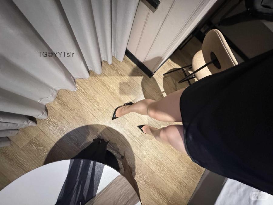 小氿桃儿