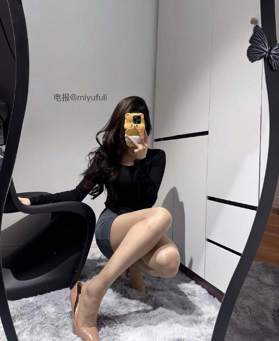 灿琳然