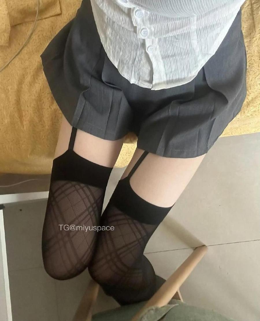灿琳然