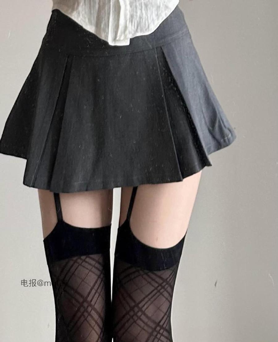灿琳然