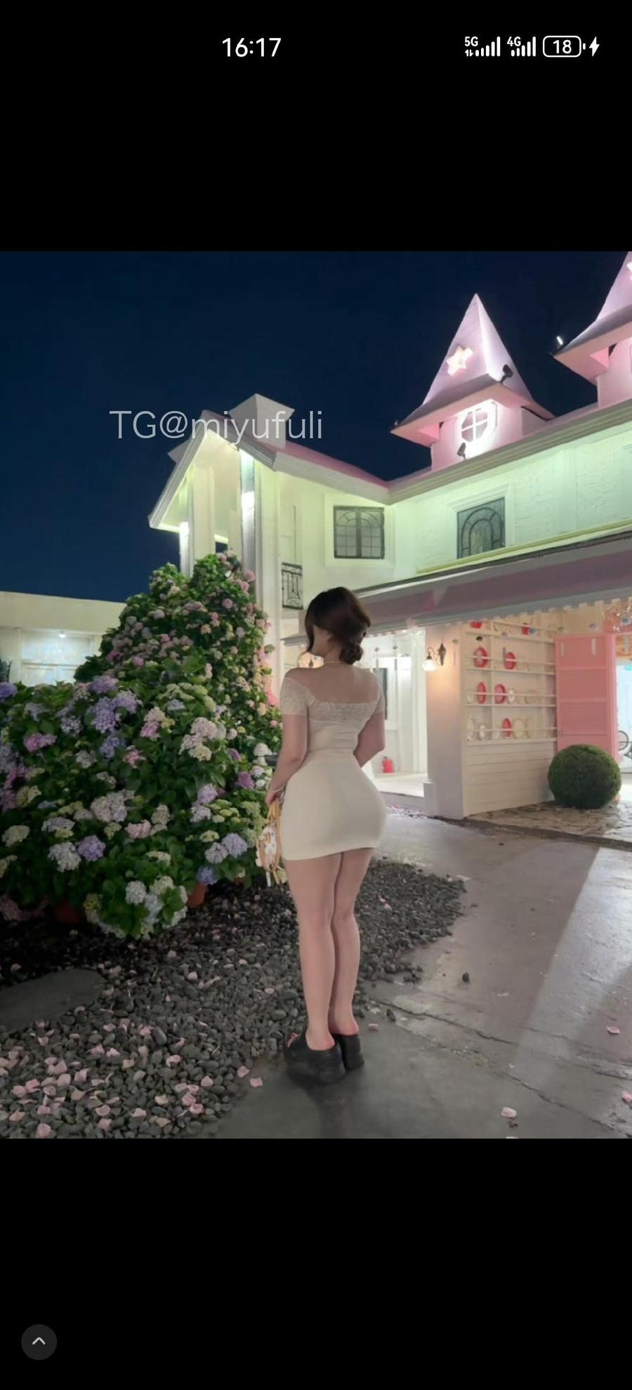 竹箐箐 | 2026-07-08 图片 📸 | 隐约雷鸣，阴霾天空，但盼风雨来