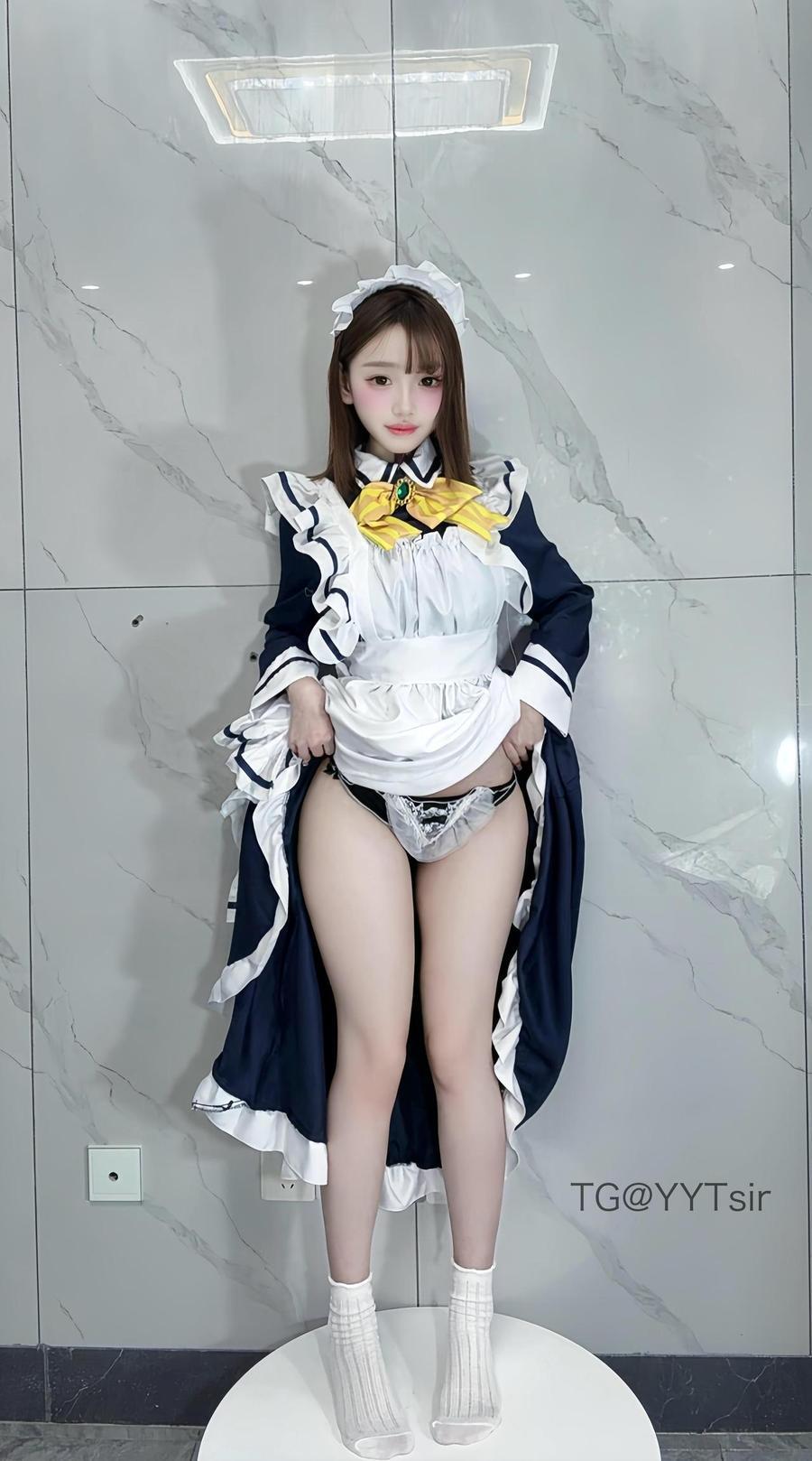 露宝吃不饱
