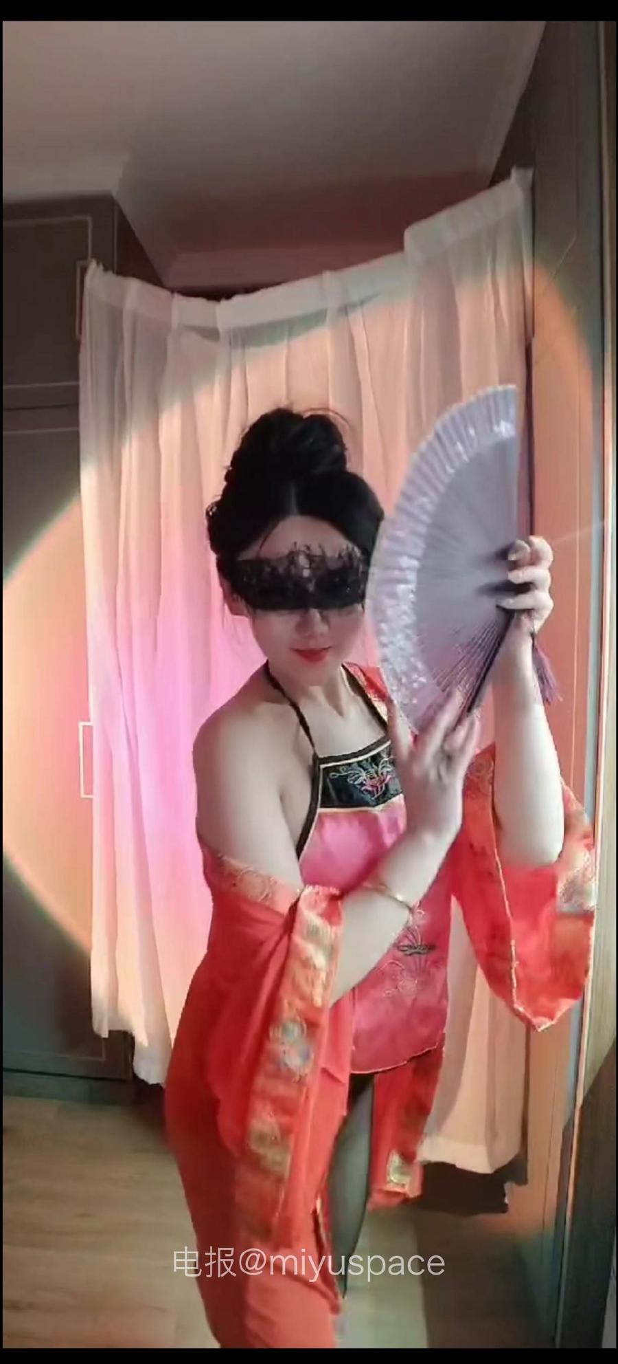豆芽妞
