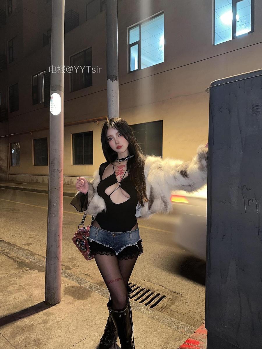 莉莉子