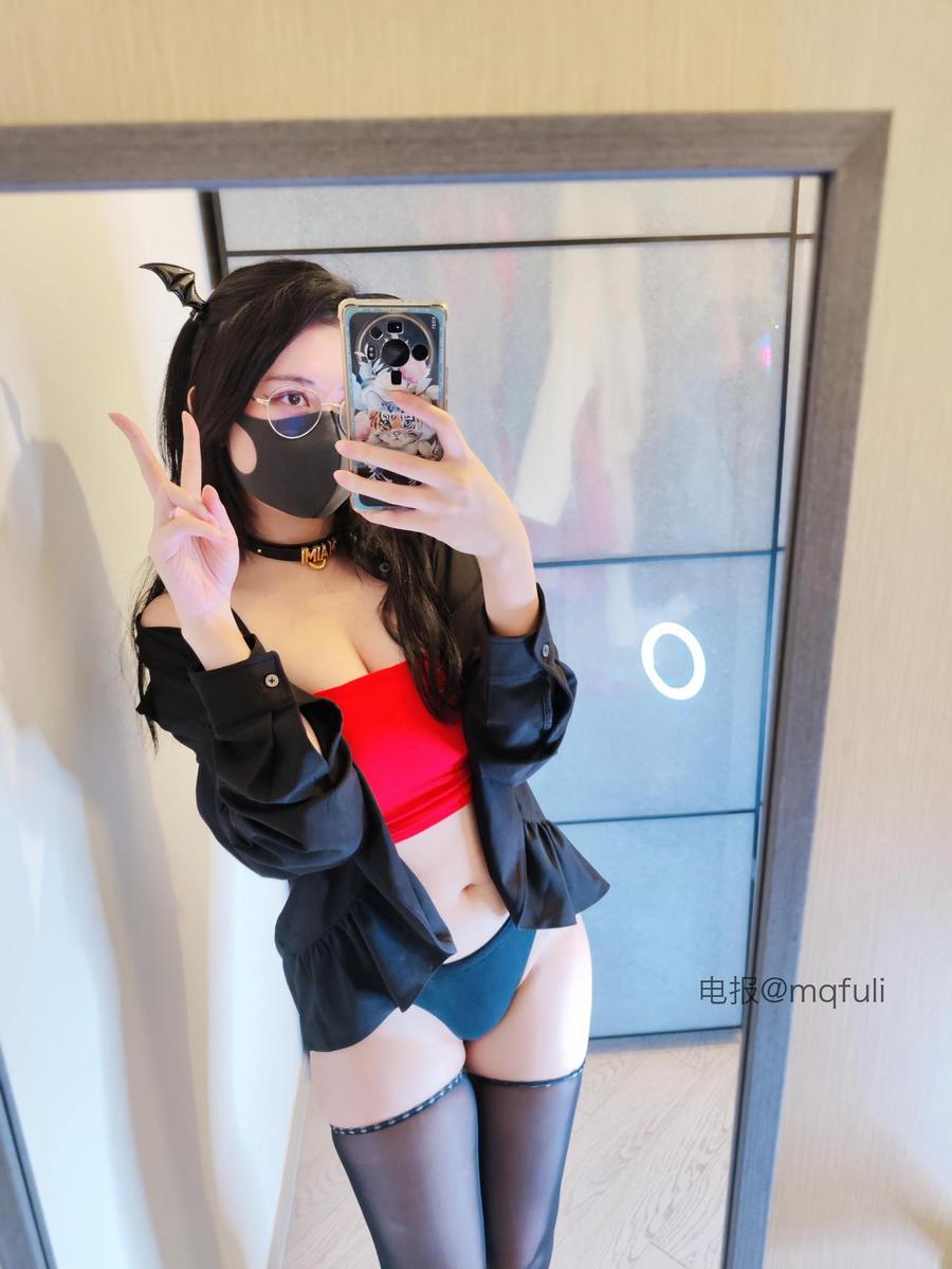 Naimi奶咪