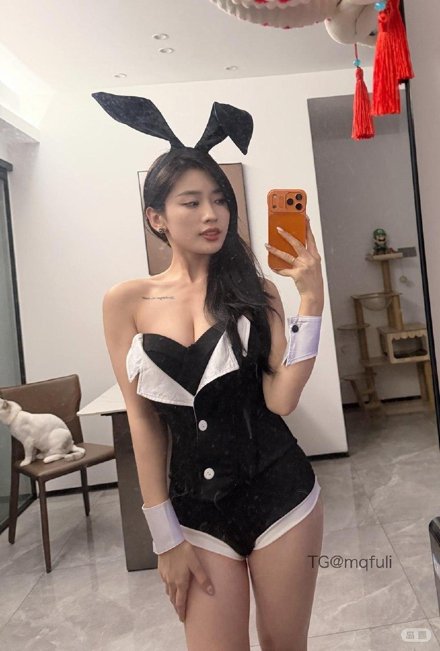 灿琳然