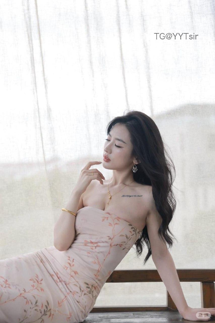 灿琳然