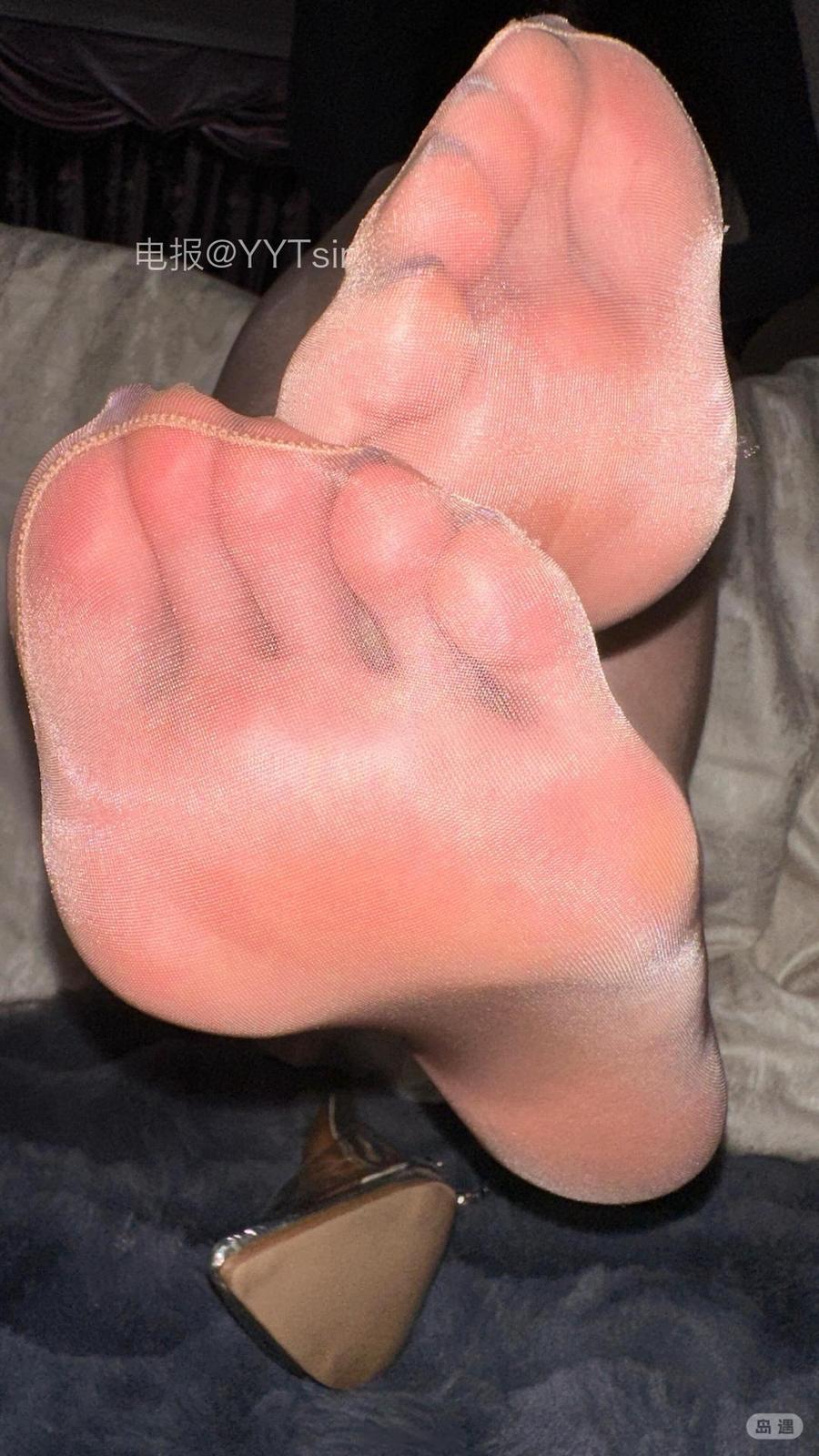 小氿桃儿
