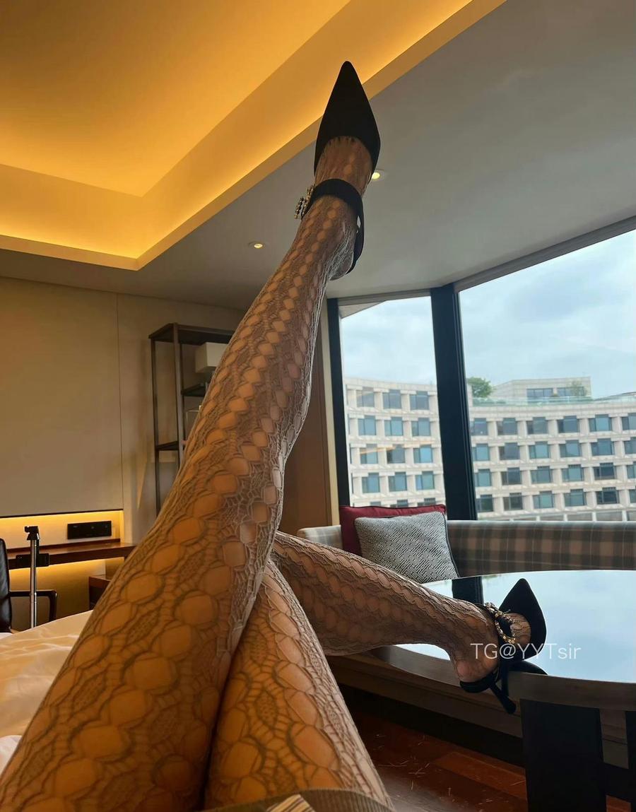 黑咪咪